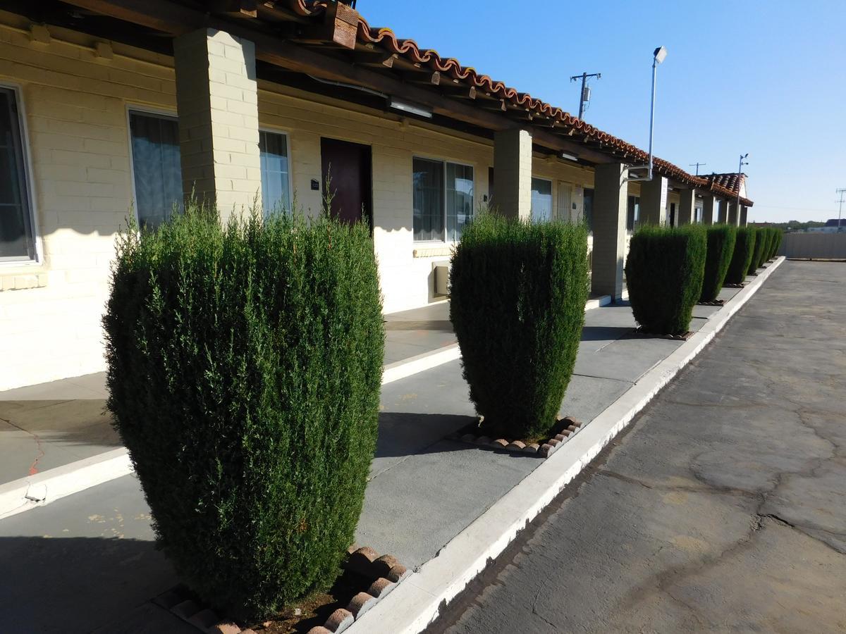 El Rancho Motel Stockton Exterior photo