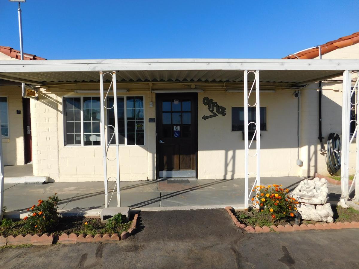 El Rancho Motel Stockton Exterior photo