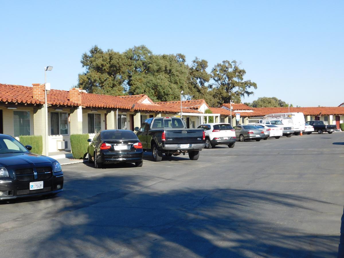 El Rancho Motel Stockton Exterior photo